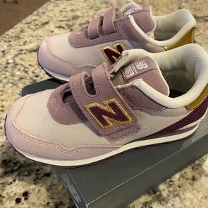 Little girls New Balance sneakers size 10